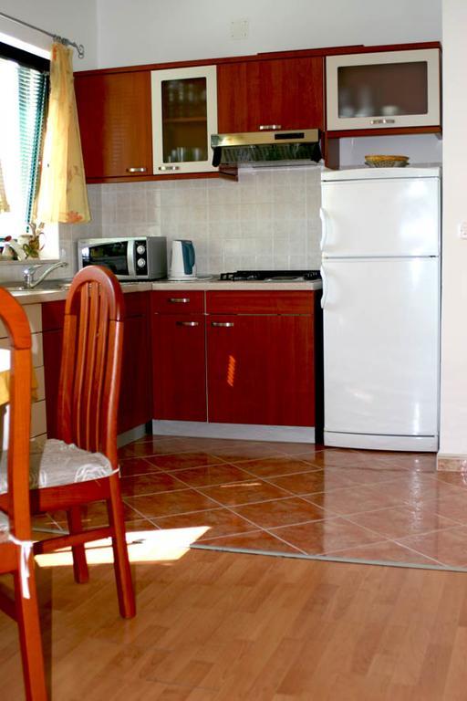 Apartmani Antonela Drasnice Esterno foto